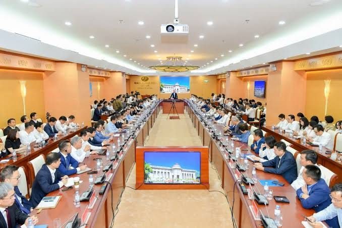 Ngân Hàng Nhà Nước Lệnh Giảm Lãi Suất, Kèm Chế Tài Cắt Hạn Mức Tín Dụng