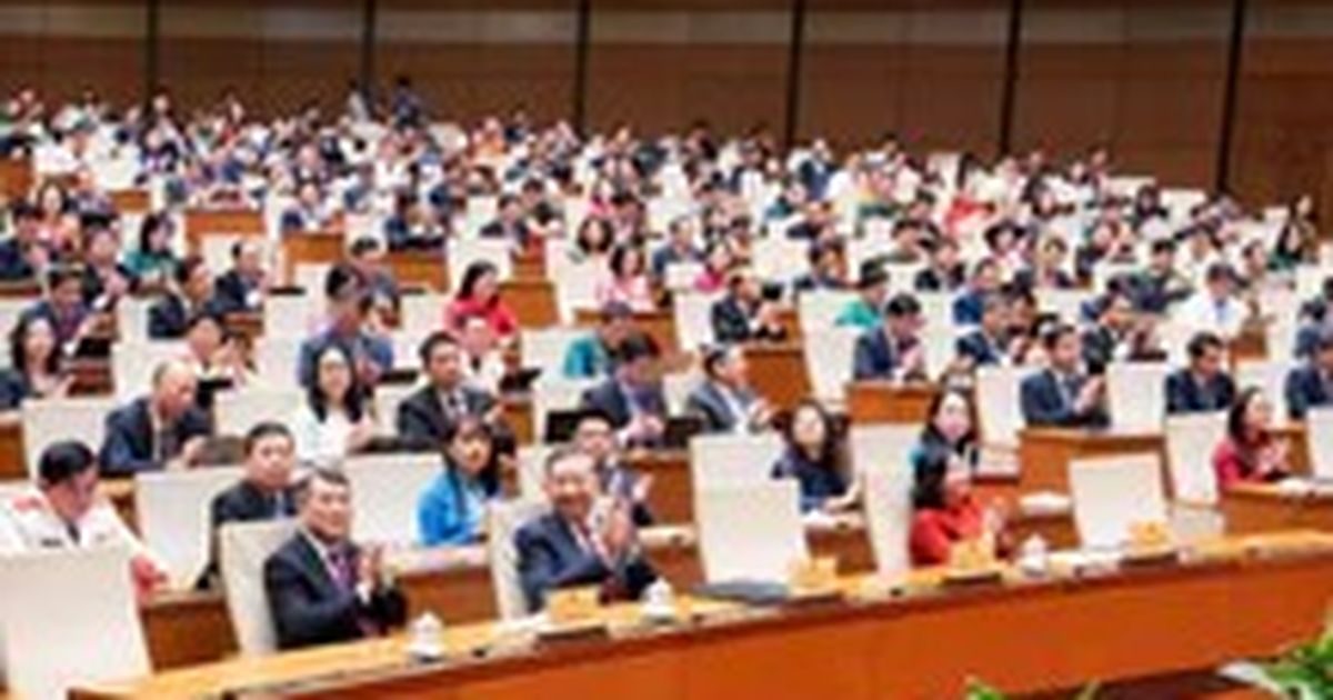 Quốc Hội Bàn Sửa Luật Bảo Hiểm Xã Hội, Đề Xuất Thêm Nhóm Bắt Buộc