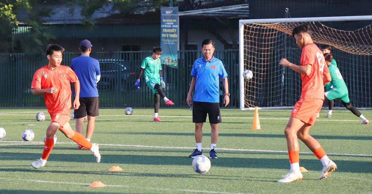 U15 Việt Nam Lên Đường Dự World Cup, Thể Thức 8 Người Chọi 8